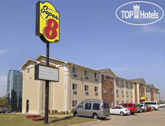 Фотографии отеля  Super 8 Irving DFW Airport / South 2*