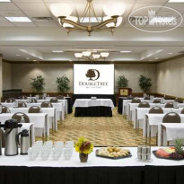 DoubleTree by Hilton Dallas-Farmers Branch 