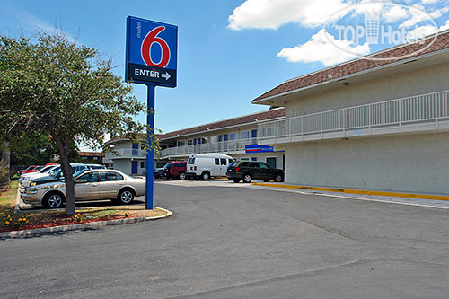 Фотографии отеля  Motel 6 Corpus Christi East 2*