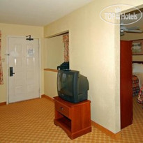 Econo Lodge Inn & Suites Six Flags