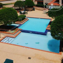 Econo Lodge Inn & Suites Six Flags
