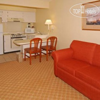 Econo Lodge Inn & Suites Six Flags