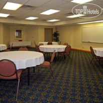 Econo Lodge Inn & Suites Six Flags