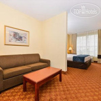 Comfort Suites North Fossil Creek Номер