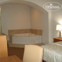 La Quinta Inn & Suites Alvarado 