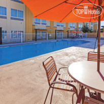 La Quinta Inn & Suites Austin Cedar Park Lakeline 