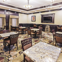 La Quinta Inn & Suites DFW Airport West-Bedford 