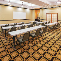 La Quinta Inn & Suites DFW Airport West-Bedford 