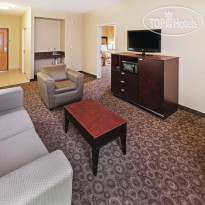 La Quinta Inn & Suites DFW Airport West-Bedford 