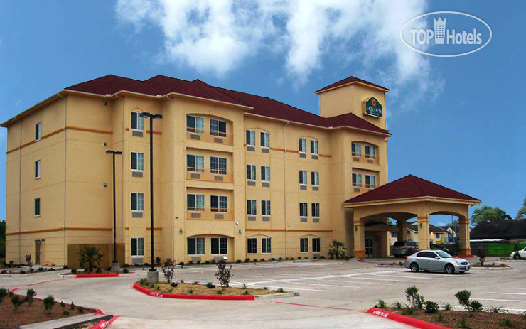 Фотографии отеля  La Quinta Inn & Suites Corsicana 2*