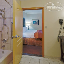 La Quinta Inn & Suites DeSoto 