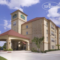 La Quinta Inn & Suites Grand Prairie South 2*