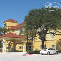 La Quinta Inn & Suites San Antonio The Dominion 2*