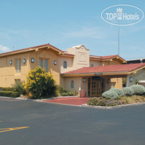 La Quinta Inn Austin Highland Mall 