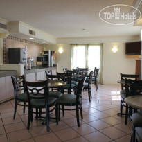 La Quinta Inn Austin Highland Mall 