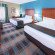 La Quinta Inn & Suites Houston Hobby Airport 