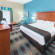 La Quinta Inn & Suites Houston Hobby Airport 