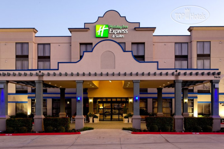 Holiday Inn Express Hotel & Suites Austin Airport