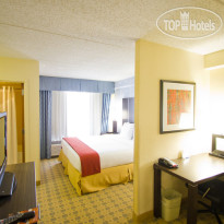 Holiday Inn Express Hotel & Suites Austin Airport 