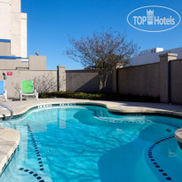 Holiday Inn Express Hotel & Suites Austin Airport 