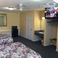 China Village Inn & Suites
