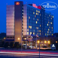 Hilton Newark Airport 3*