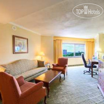 DoubleTree by Hilton Hotel Fort Lee George Washington Bridge