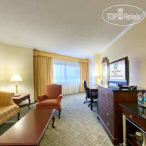 DoubleTree by Hilton Hotel Fort Lee George Washington Bridge
