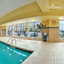 Country Inn & Suites Newark Airport 