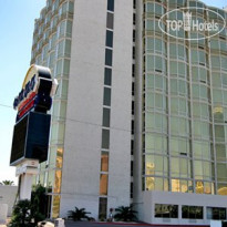 Clarion Hotel and Casino Near Las Vegas Strip 