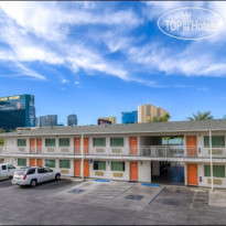 Motel 6 Las Vegas Tropicana 