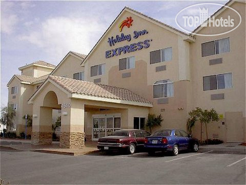 Фотографии отеля  Best Western Plus North Las Vegas Inn & Suites 2*