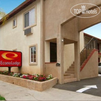 Econo Lodge Long Beach Отель