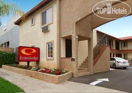 Фотографии отеля  Econo Lodge Long Beach 2*