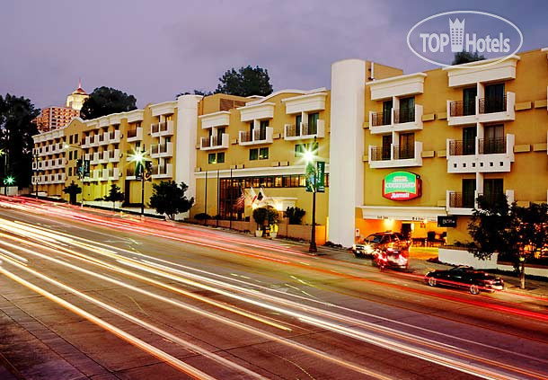 Фотографии отеля  Courtyard Los Angeles Century City - Beverly Hills 3*