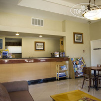 Best Western Pasadena Inn Лобби