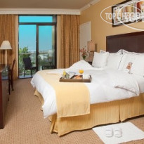 Radisson Newport Beach 