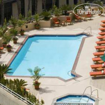 DoubleTree Suites by Hilton Santa Monica 