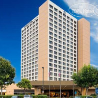 DoubleTree by Hilton Hotel Anaheim - Orange County 3*