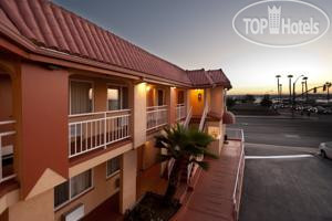 Фотографии отеля  Marina Inn and Suites San Diego 2*