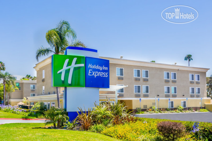 Фотографии отеля  Holiday Inn Express San Diego Sea World - Beach Area 2*