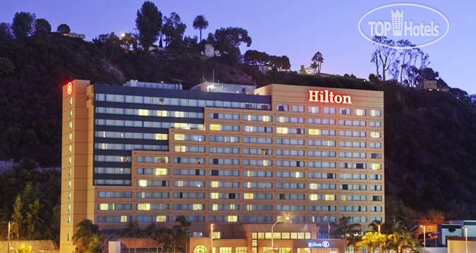 Фотографии отеля  Hilton San Diego Mission Valley 3*