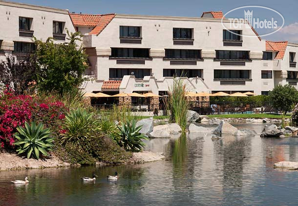 Фотографии отеля  Courtyard San Diego Rancho Bernardo 3*