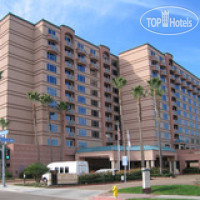 DoubleTree by Hilton Hotel San Diego Mission Valley 3*