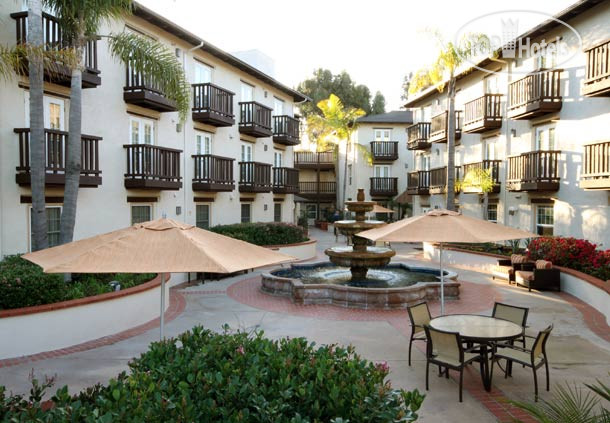 Фотографии отеля  Fairfield Inn & Suites by Marriott San Diego Old Town 3*