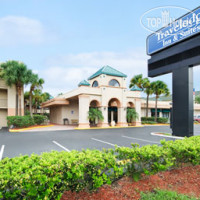 Travelodge Inn & Suites Orlando Airport 2*