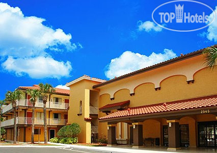 Фотографии отеля  Quality Inn & Suites Kissimmee 3*