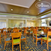 Comfort Inn & Suites Universal - Convention Center 
