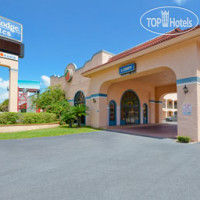 Travelodge Suites East Gate Orange 2*