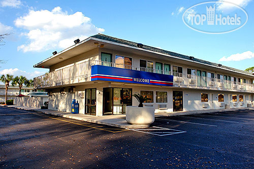 Фотографии отеля  Motel 6 Orlando-Kissimmee Main Gate East 2*